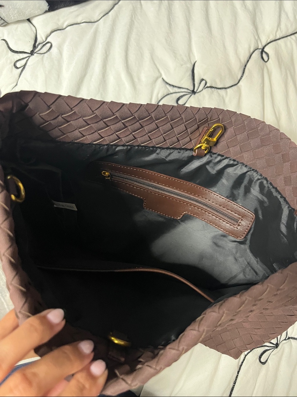 Brown suede shoulder bag - Picture 3 of 5